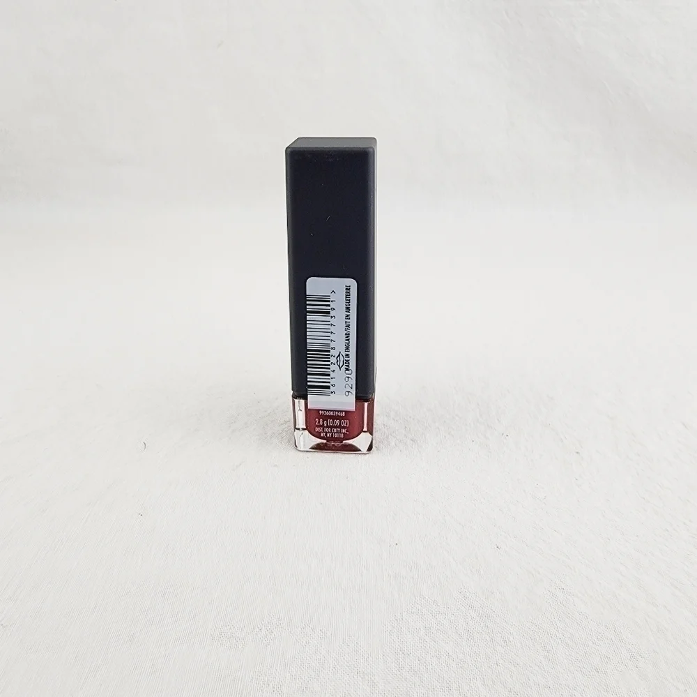 Covergirl 24HR matte lipstick 620 risky business